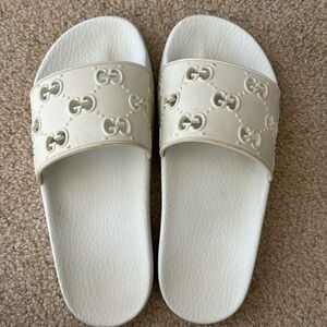 White Gucci slide